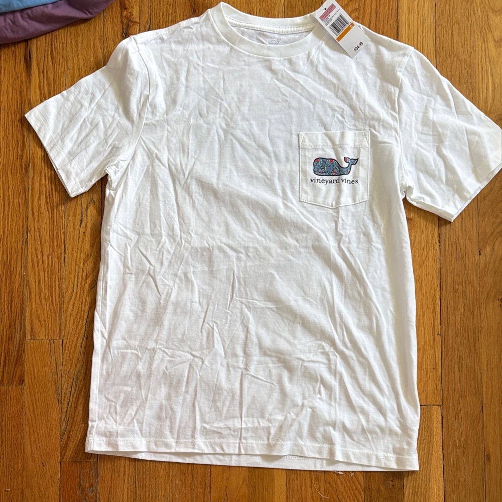 Vineyard Vines White Kids Short Sleeve Pocket Tee with Multicolor Whale